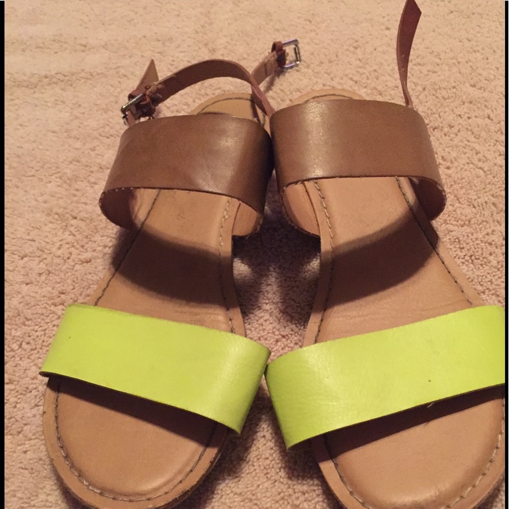 ***ONE DAY SALE*** Old Navy Sandals